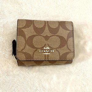 Coach Signature Small Trifold Wallet